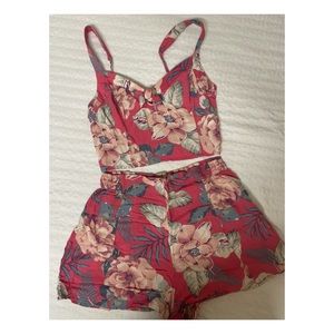 Two pieces floral set 🌺